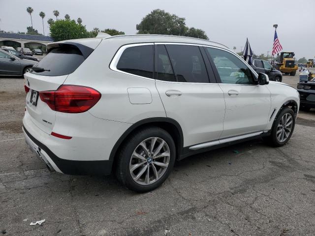 Photo 2 VIN: 5UXTR7C5XKLR51910 - BMW X3 