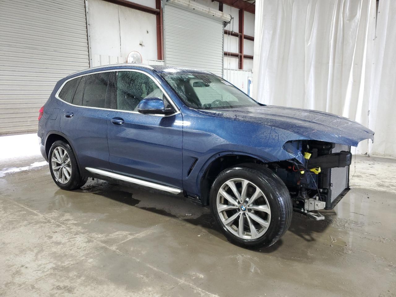 Photo 3 VIN: 5UXTR9C50JLD68730 - BMW X3 