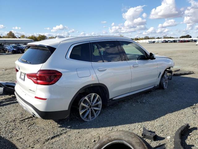 Photo 3 VIN: 5UXTR9C50JLD70316 - BMW X3 XDRIVE3 