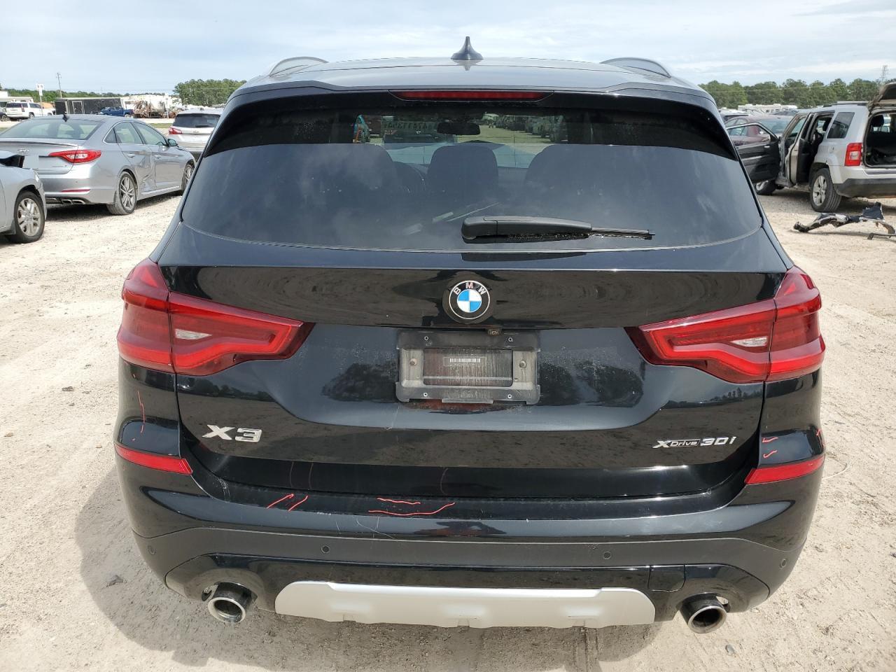 Photo 5 VIN: 5UXTR9C51KLE11196 - BMW X3 