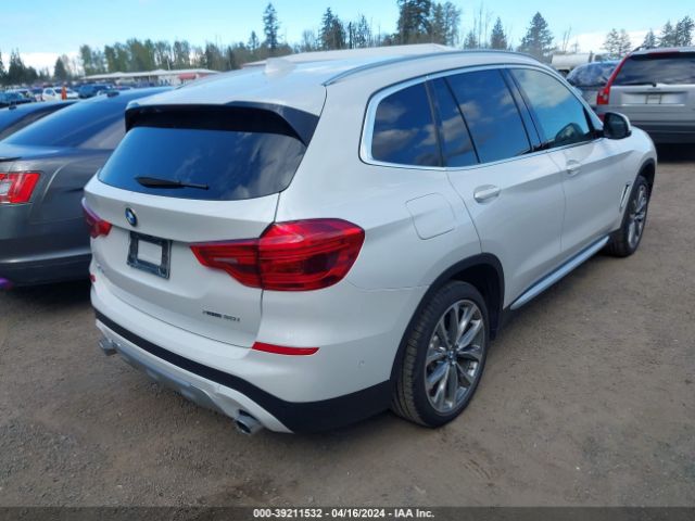 Photo 3 VIN: 5UXTR9C51KLR08102 - BMW X3 