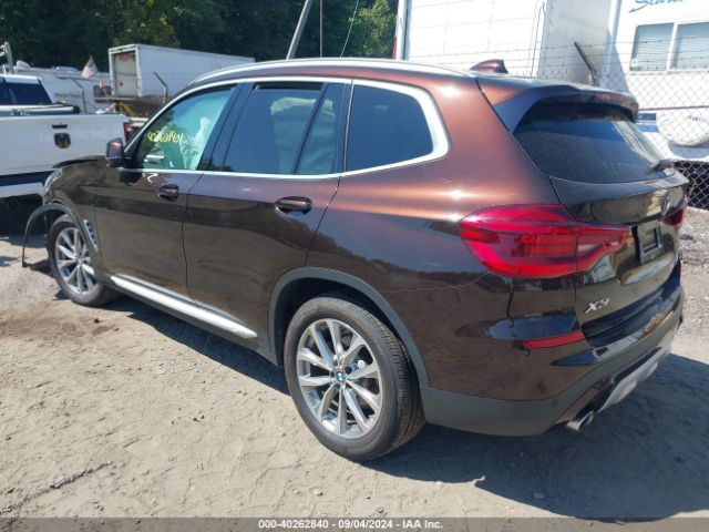 Photo 2 VIN: 5UXTR9C52KLE21932 - BMW X3 