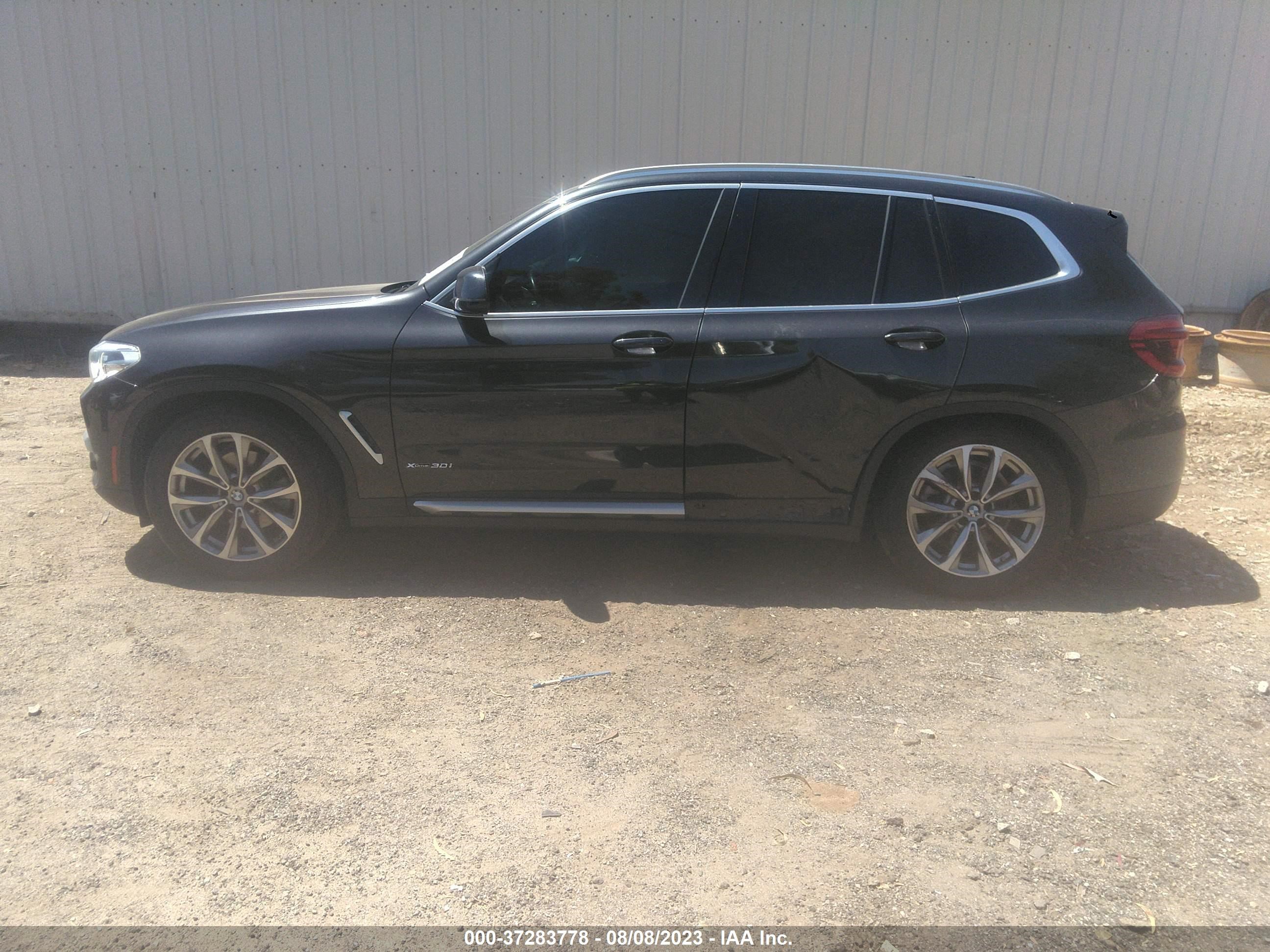 Photo 13 VIN: 5UXTR9C53JLC82232 - BMW X3 