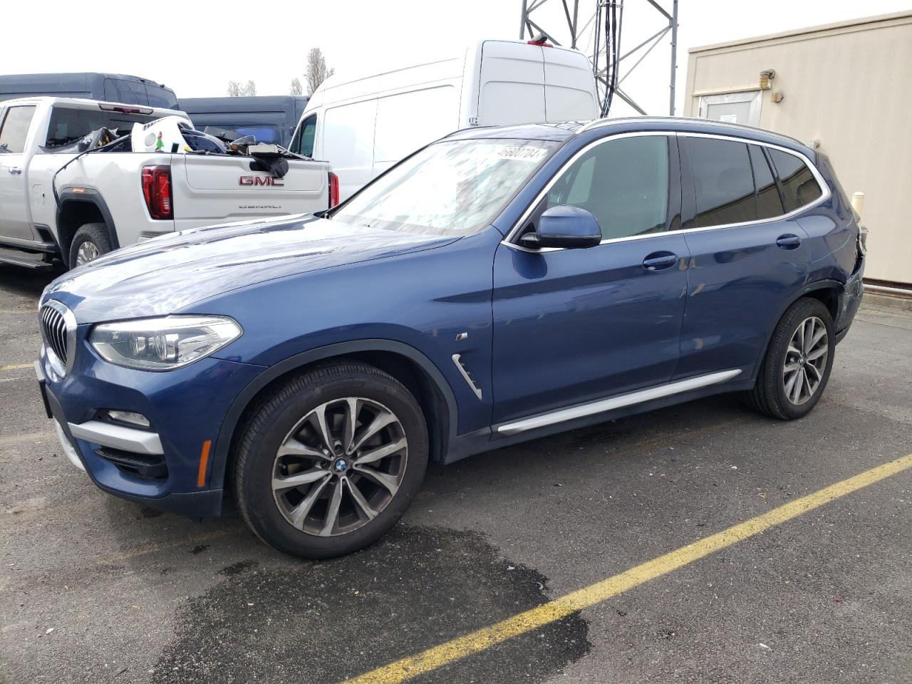 Photo 0 VIN: 5UXTR9C53JLD70780 - BMW X3 