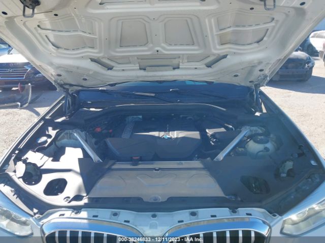 Photo 9 VIN: 5UXTR9C54JLC72616 - BMW X3 