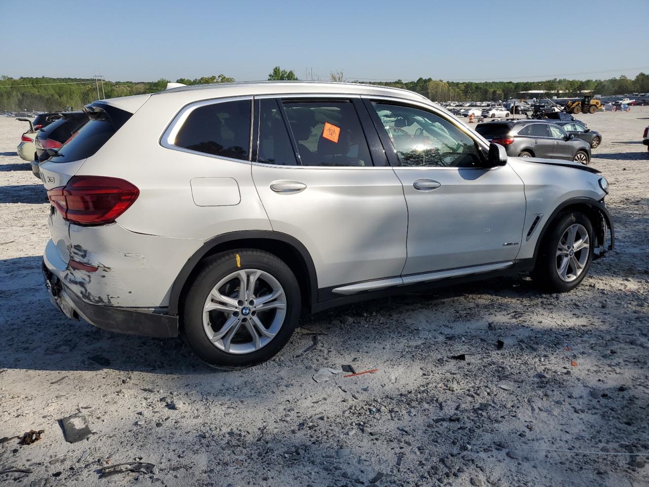 Photo 2 VIN: 5UXTR9C54JLC81137 - BMW X3 