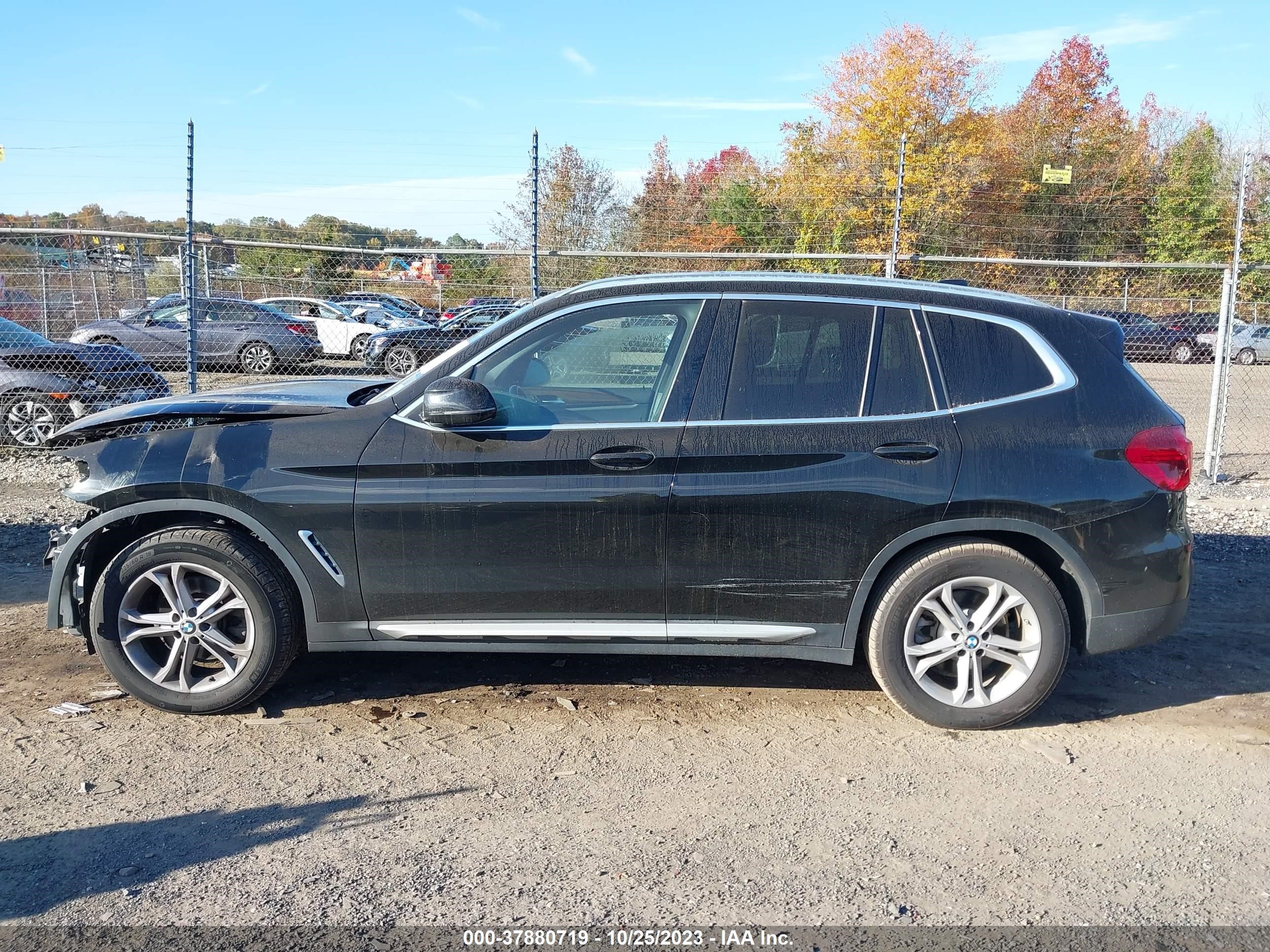 Photo 13 VIN: 5UXTR9C57KLD94730 - BMW X3 