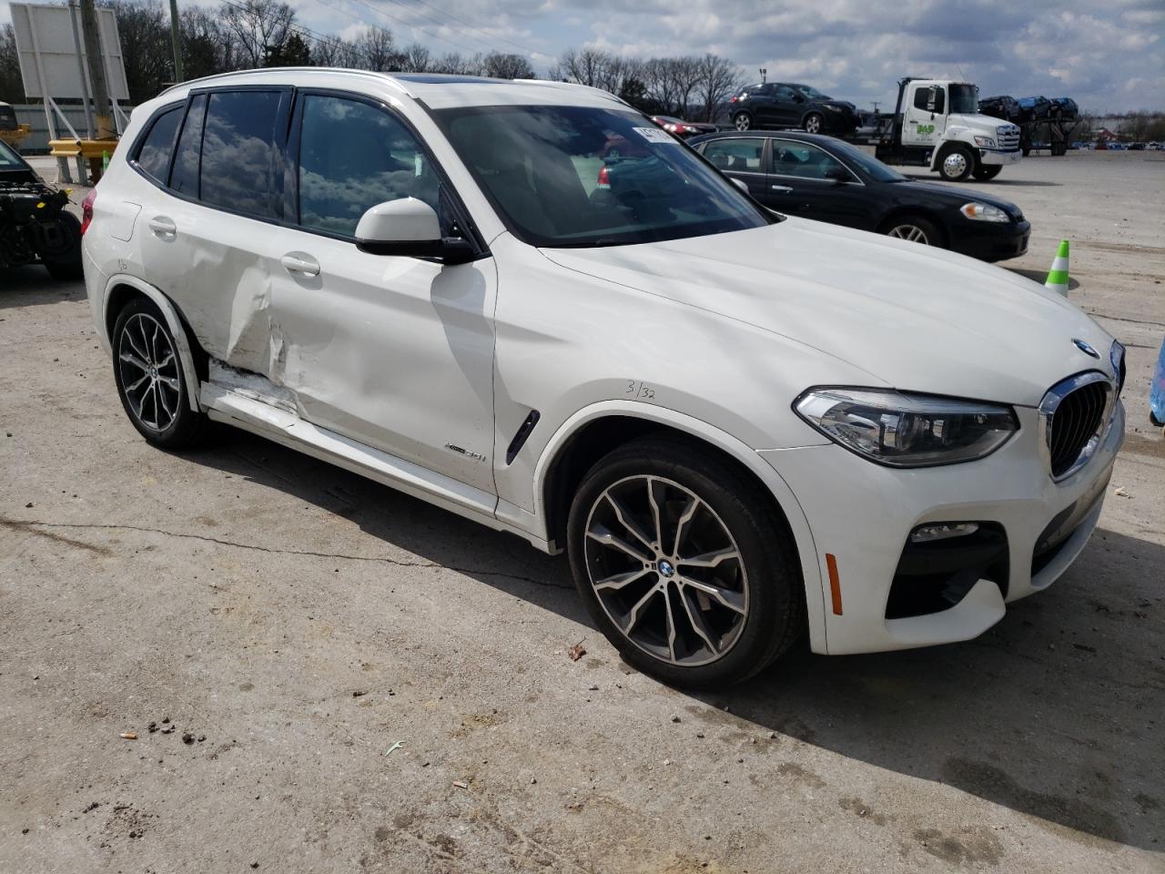 Photo 3 VIN: 5UXTR9C58JLC80623 - BMW X3 