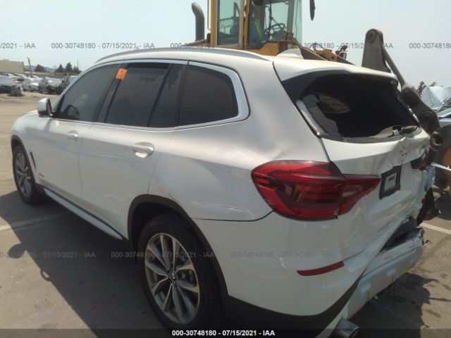 Photo 2 VIN: 5UXTR9C58JLD61265 - BMW X3 