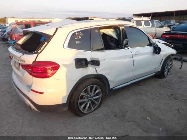 Photo 3 VIN: 5UXTR9C58JLD62707 - BMW X3 