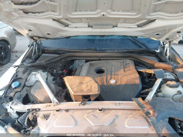 Photo 9 VIN: 5UXTR9C58JLD62707 - BMW X3 