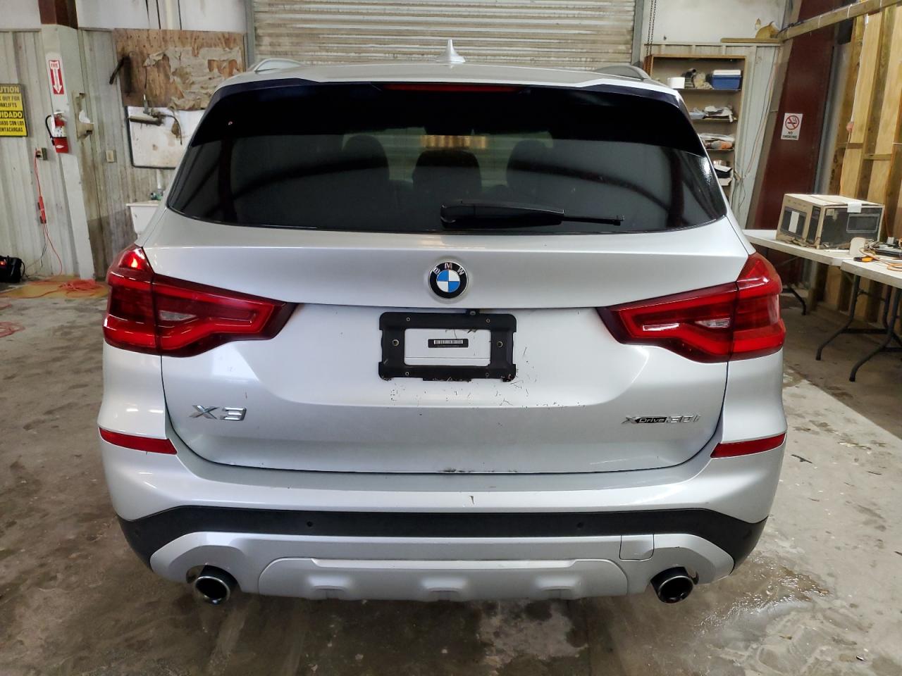 Photo 5 VIN: 5UXTR9C58JLD68474 - BMW X3 