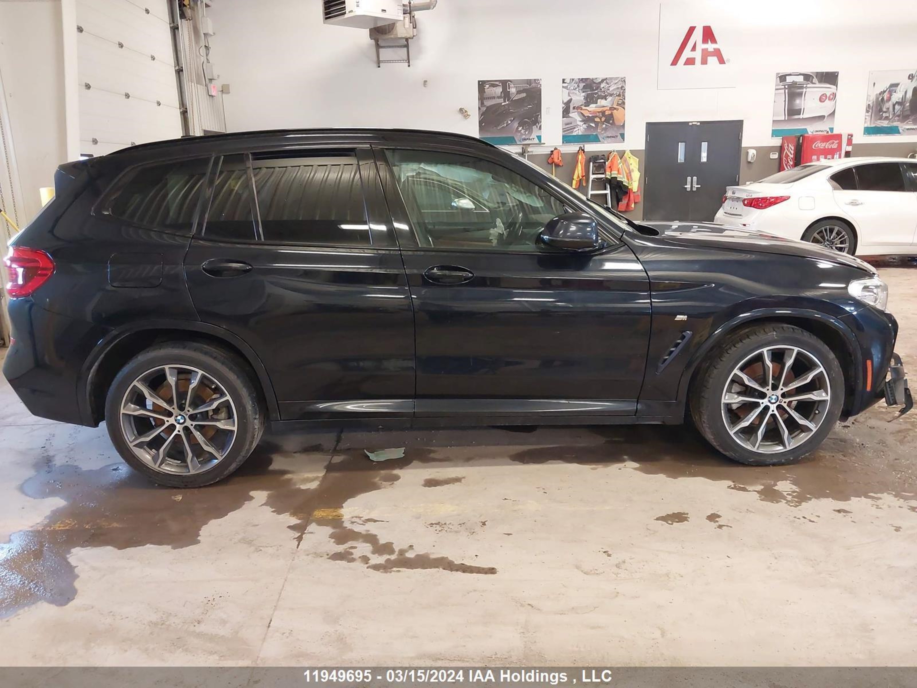 Photo 12 VIN: 5UXTR9C58JLD71276 - BMW X3 