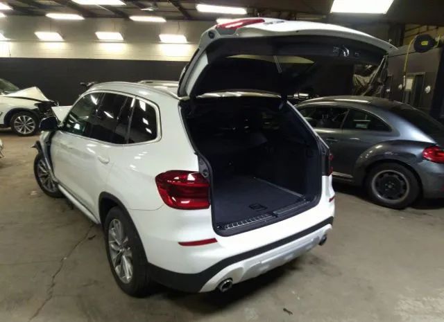 Photo 2 VIN: 5UXTR9C58KLP77685 - BMW X3 