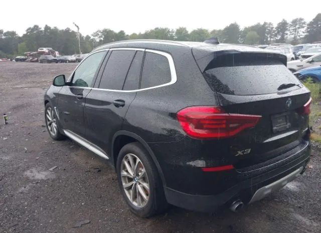 Photo 2 VIN: 5UXTR9C59JLD72677 - BMW X3 