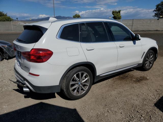 Photo 2 VIN: 5UXTR9C5XKLD94186 - BMW X3 