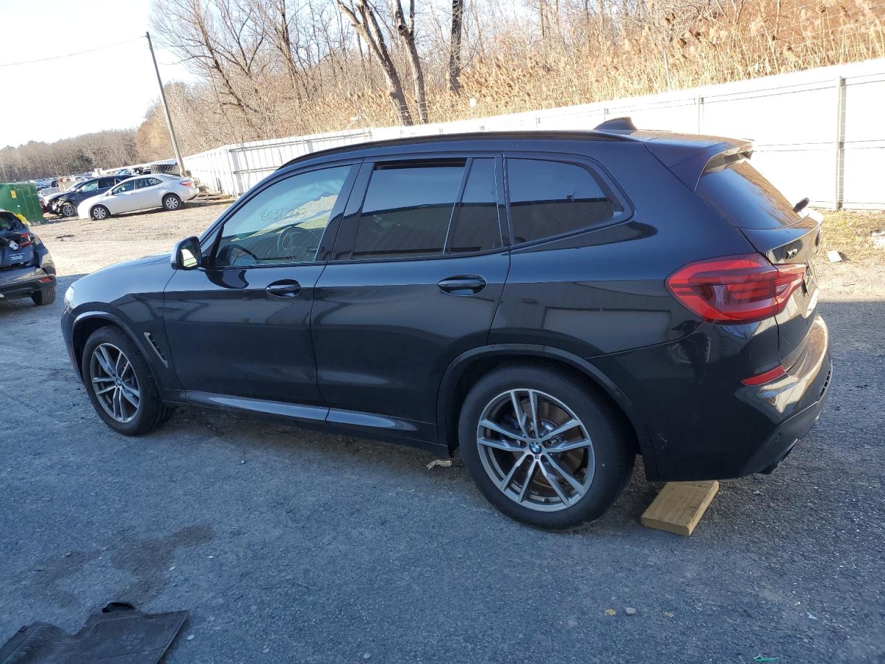 Photo 1 VIN: 5UXTS3C53J0Y97492 - BMW X3 