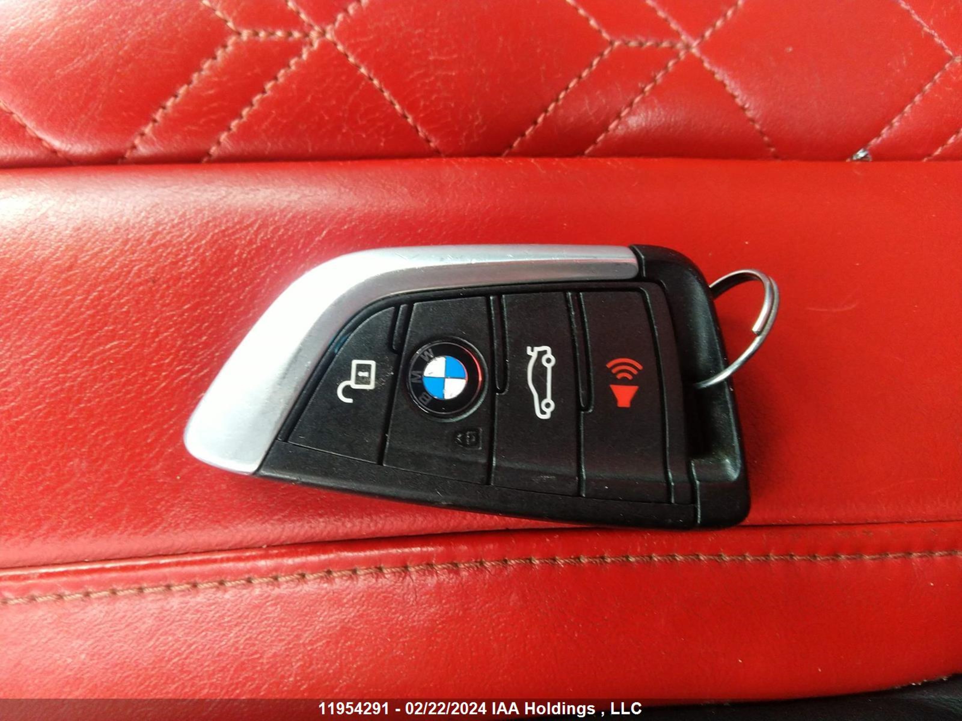 Photo 10 VIN: 5UXTS3C54J0Z00609 - BMW X3 