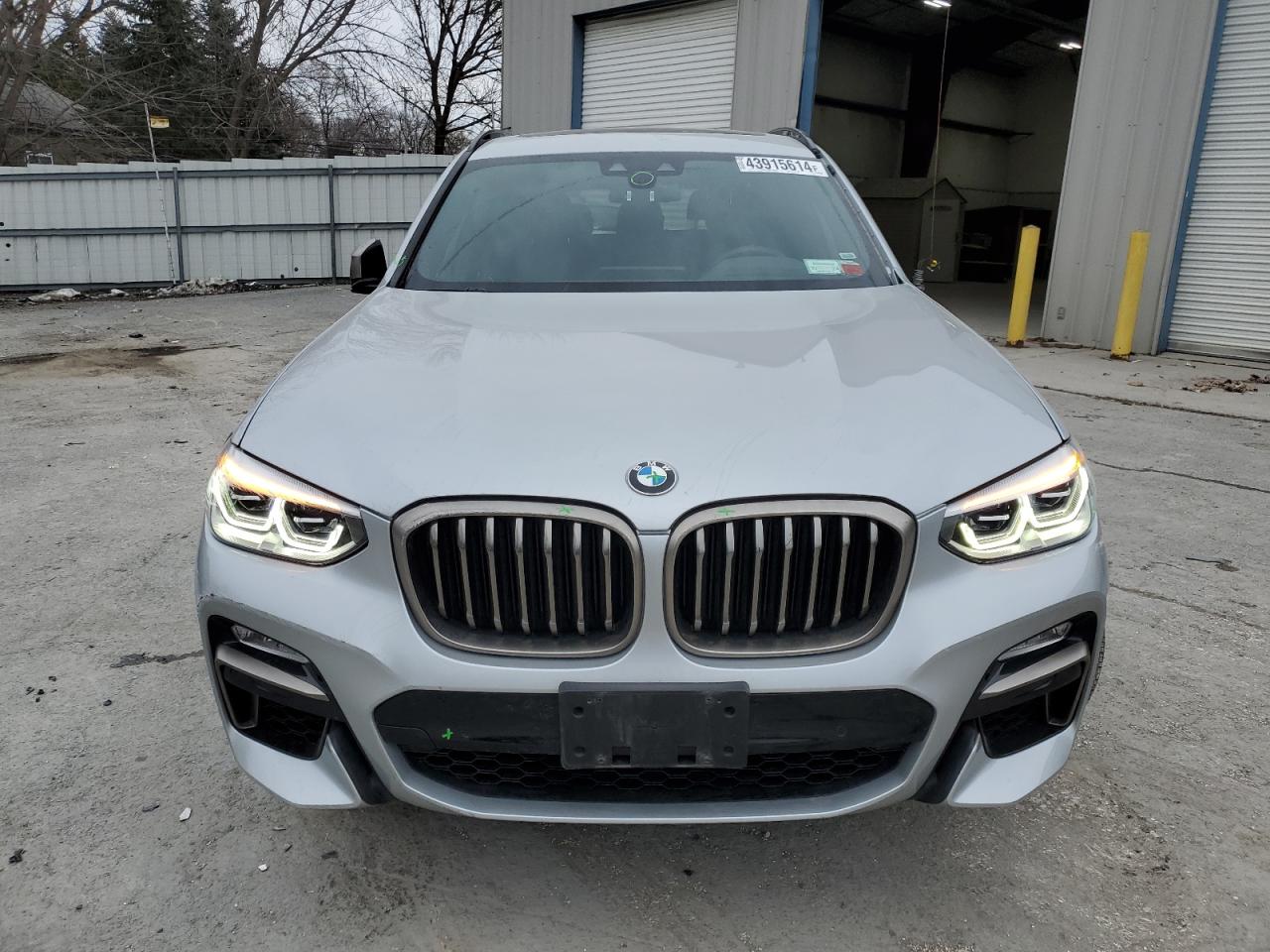 Photo 4 VIN: 5UXTS3C5XKLR73676 - BMW X3 