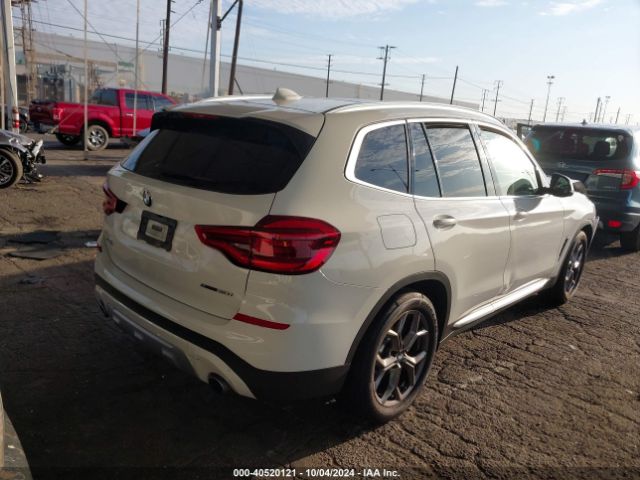 Photo 3 VIN: 5UXTY3C00M9F21189 - BMW X3 