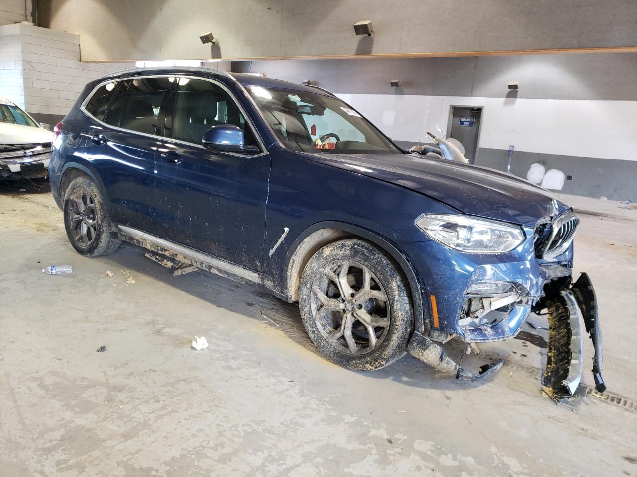 Photo 3 VIN: 5UXTY3C00M9H77476 - BMW X3 