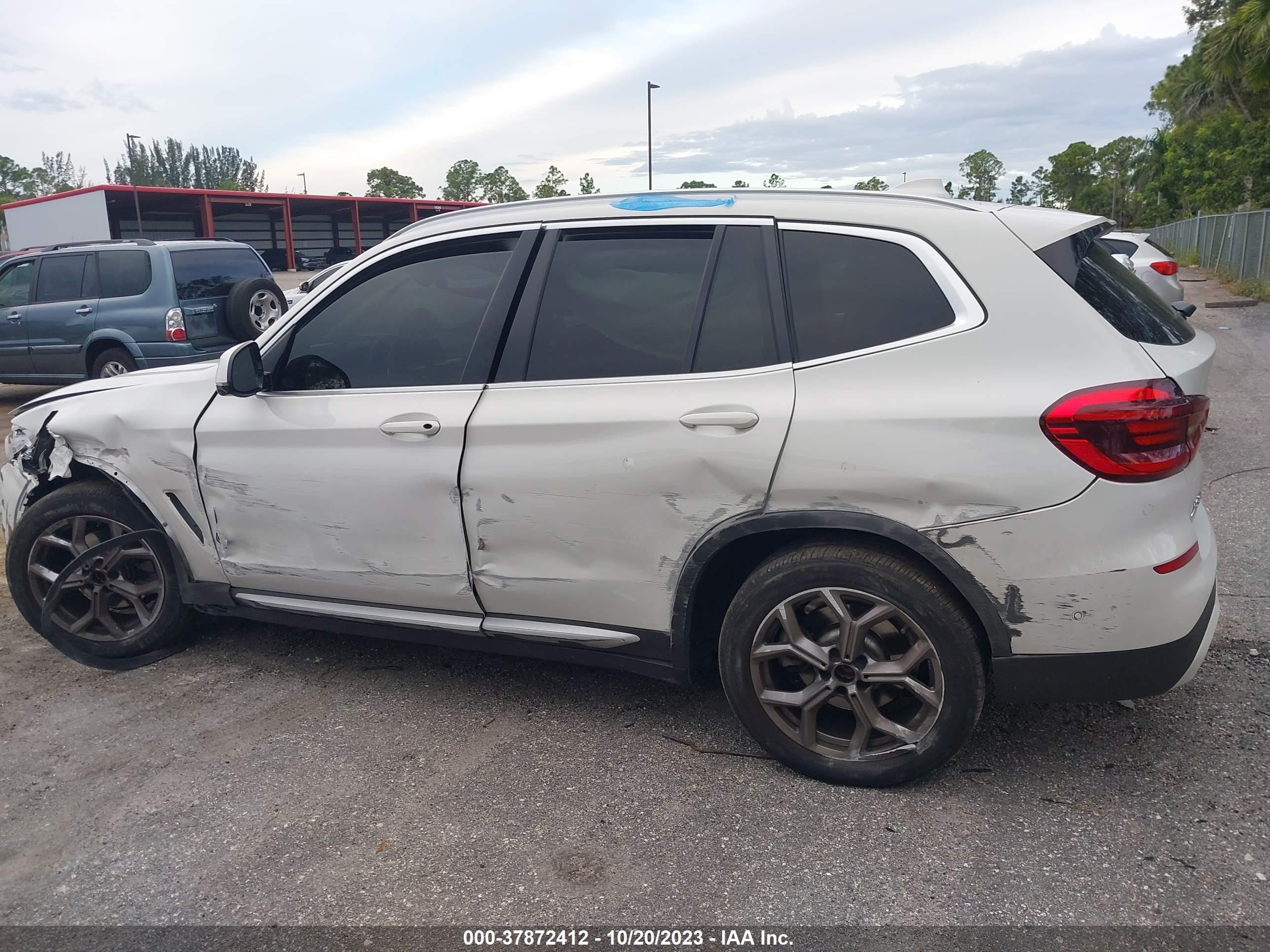 Photo 5 VIN: 5UXTY3C07M9F05345 - BMW X3 