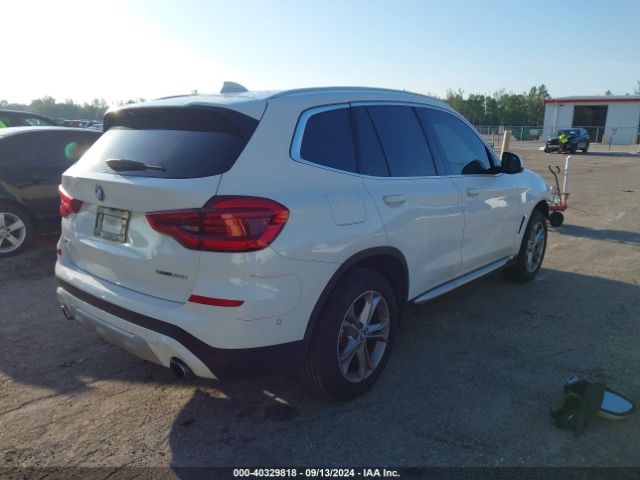 Photo 3 VIN: 5UXTY3C09M9G39760 - BMW X3 