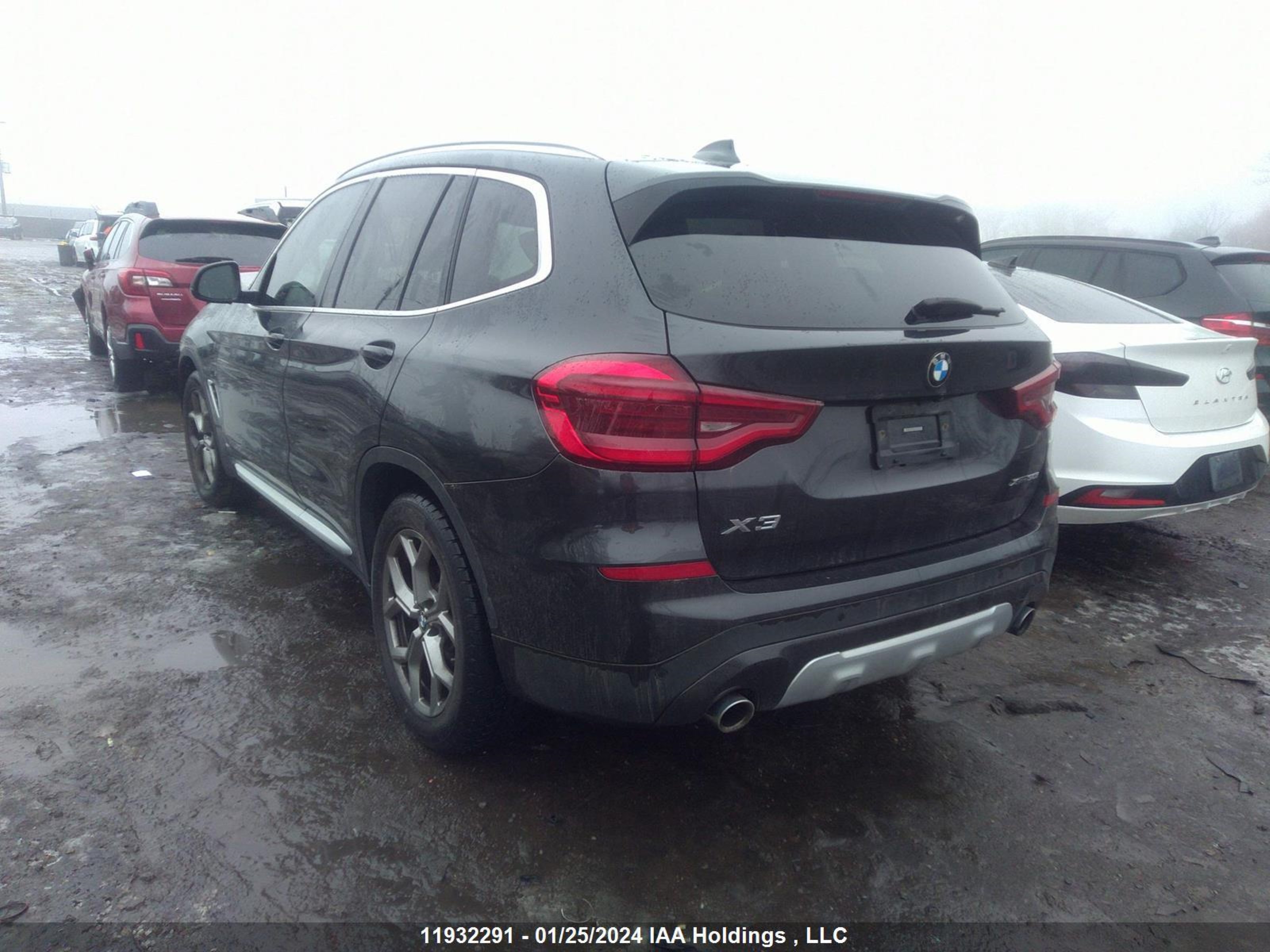 Photo 2 VIN: 5UXTY5C01M9E41606 - BMW X3 