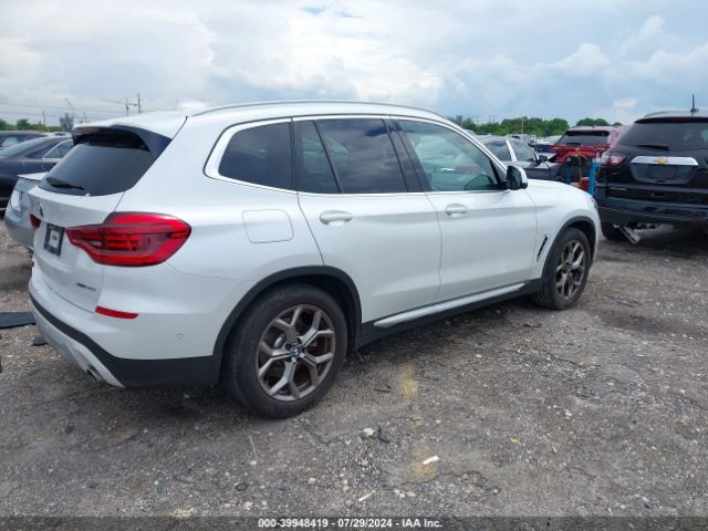 Photo 3 VIN: 5UXTY5C01M9E45736 - BMW X3 