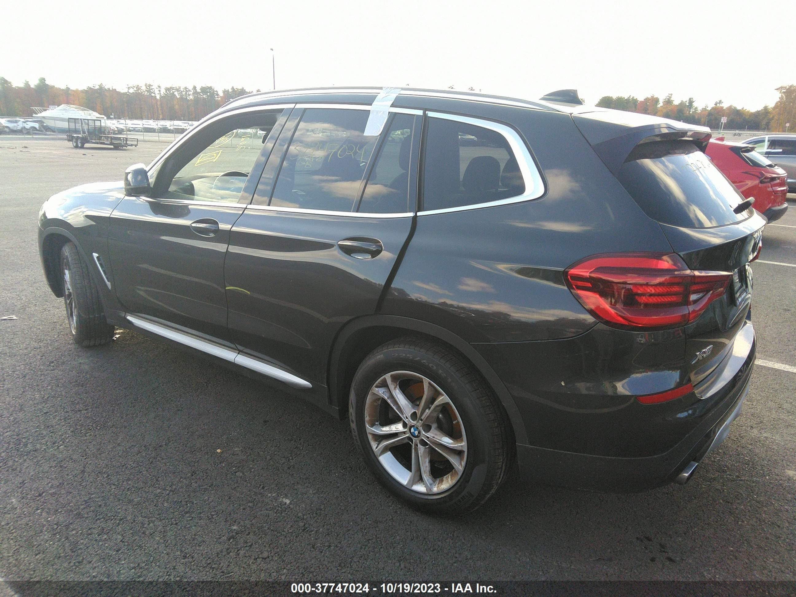 Photo 2 VIN: 5UXTY5C01M9H02846 - BMW X3 