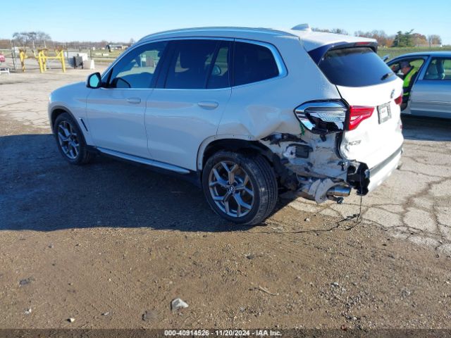 Photo 2 VIN: 5UXTY5C02L9D03572 - BMW X3 