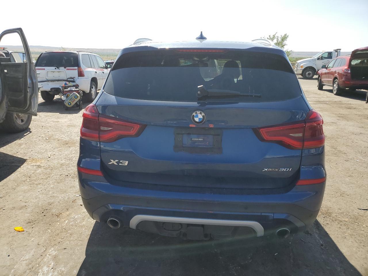 Photo 5 VIN: 5UXTY5C02M9E25141 - BMW X3 