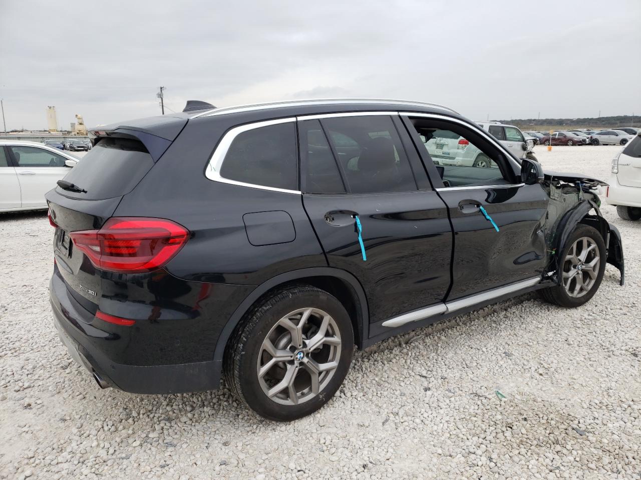 Photo 2 VIN: 5UXTY5C05L9D18809 - BMW X3 