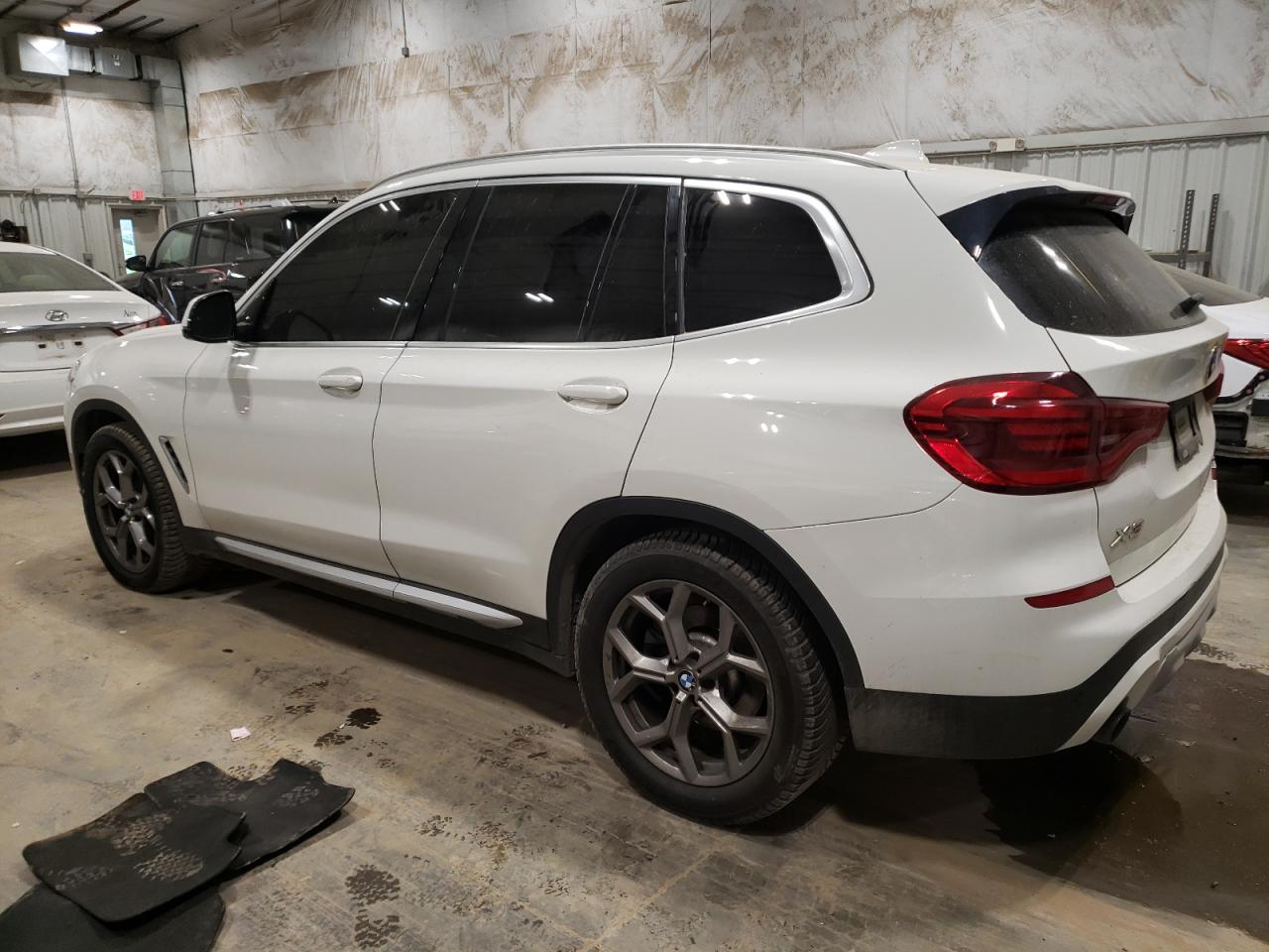 Photo 1 VIN: 5UXTY5C06M9E76934 - BMW X3 