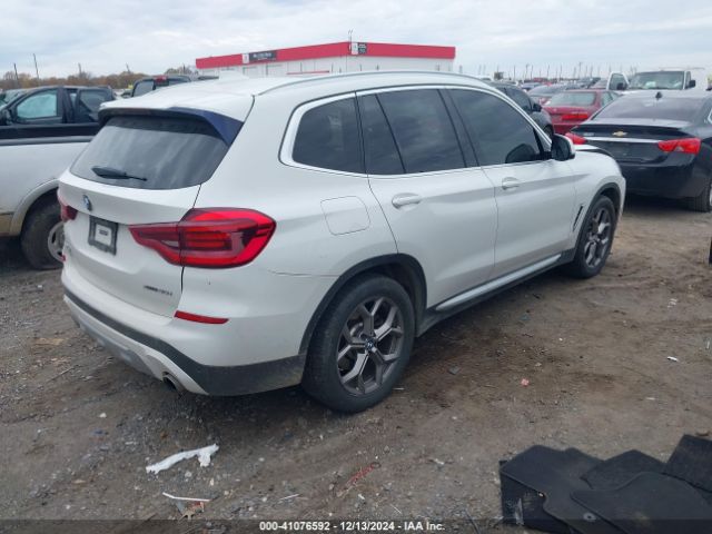 Photo 3 VIN: 5UXTY5C06M9F57948 - BMW X3 