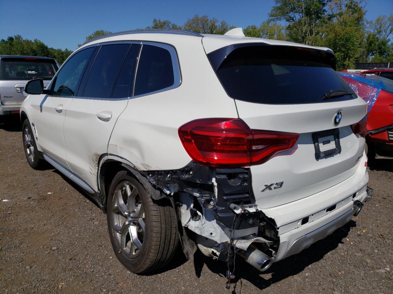 Photo 2 VIN: 5UXTY5C07L9B41180 - BMW X3 