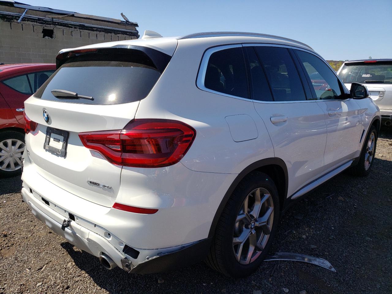 Photo 3 VIN: 5UXTY5C07L9B41180 - BMW X3 