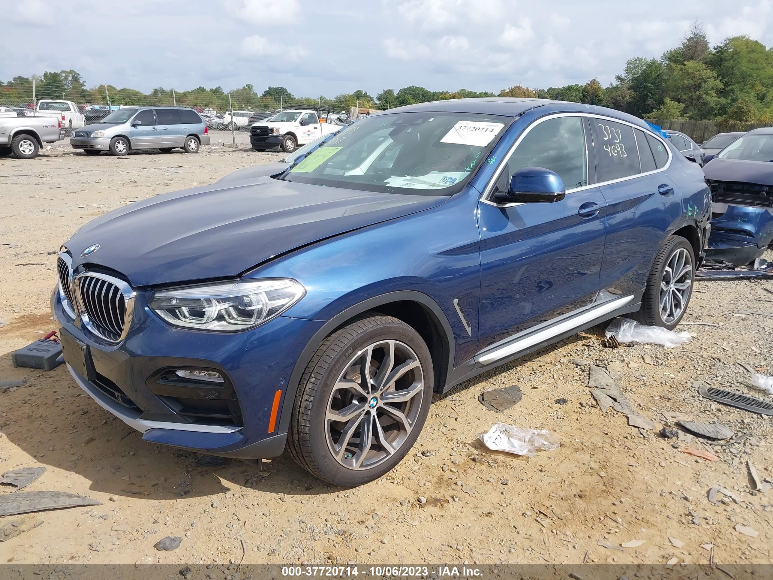 Photo 1 VIN: 5UXUJ3C53KLG55845 - BMW X4 