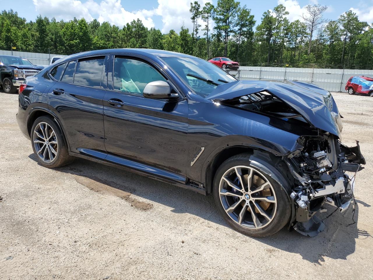 Photo 3 VIN: 5UXUJ5C58KLJ64129 - BMW X4 