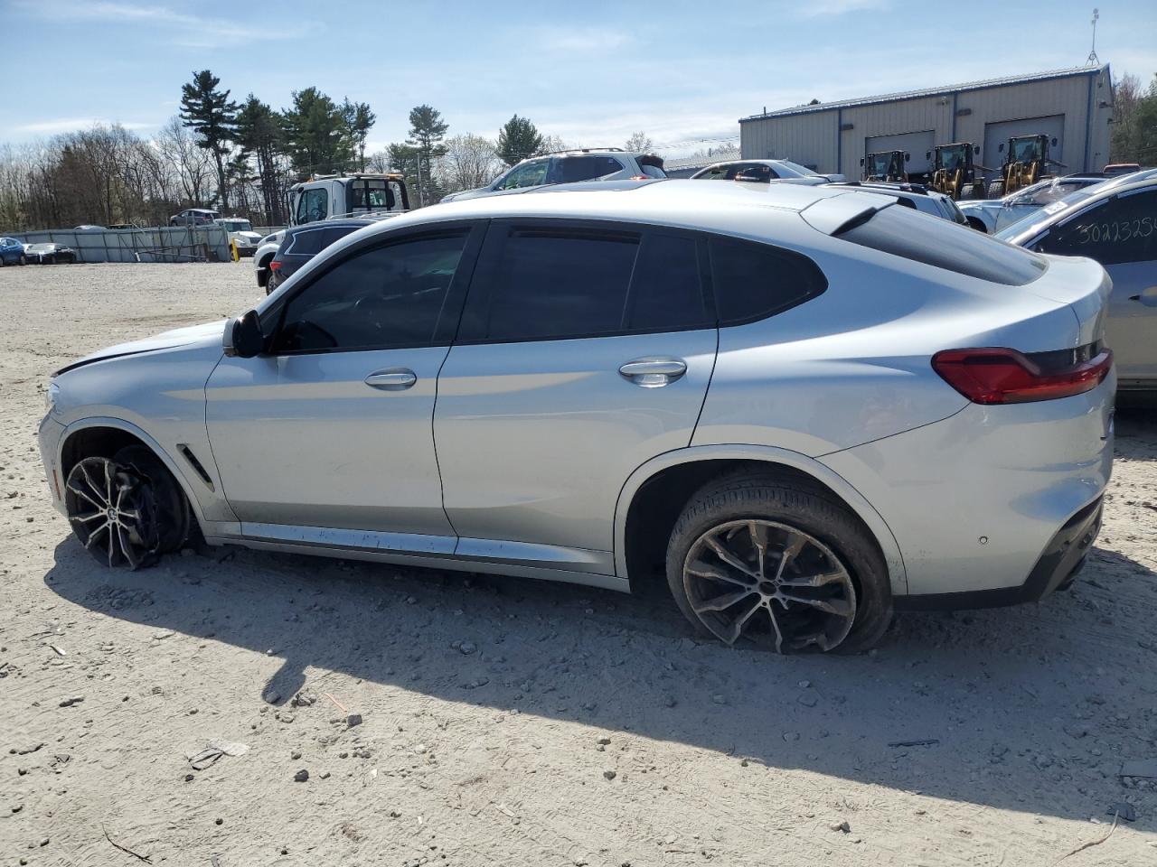 Photo 1 VIN: 5UXUJ5C59KLJ63121 - BMW X4 