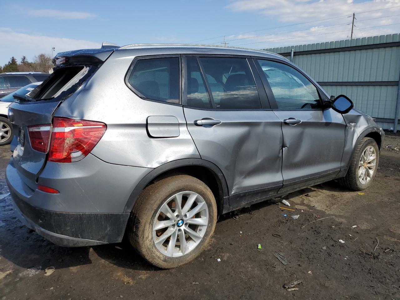 Photo 2 VIN: 5UXWX5C50BL706931 - BMW X3 