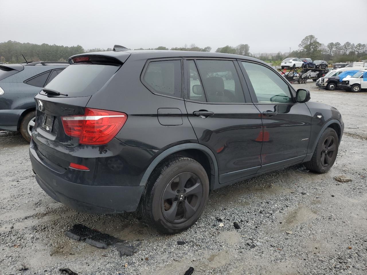 Photo 2 VIN: 5UXWX5C50BL708341 - BMW X3 