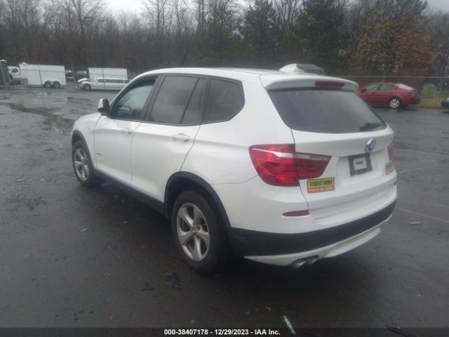 Photo 2 VIN: 5UXWX5C50BL716231 - BMW X3 