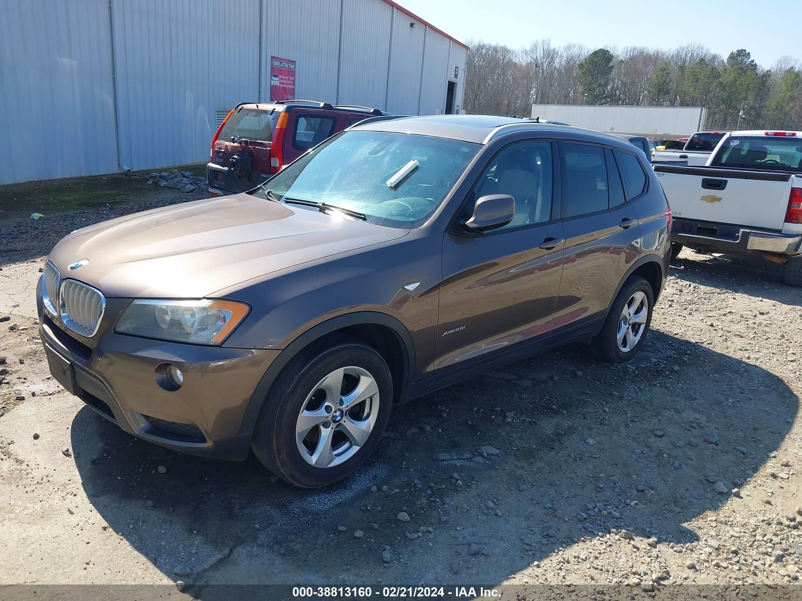 Photo 1 VIN: 5UXWX5C51BL702872 - BMW X3 