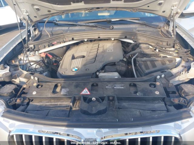 Photo 9 VIN: 5UXWX5C51CL724372 - BMW X3 