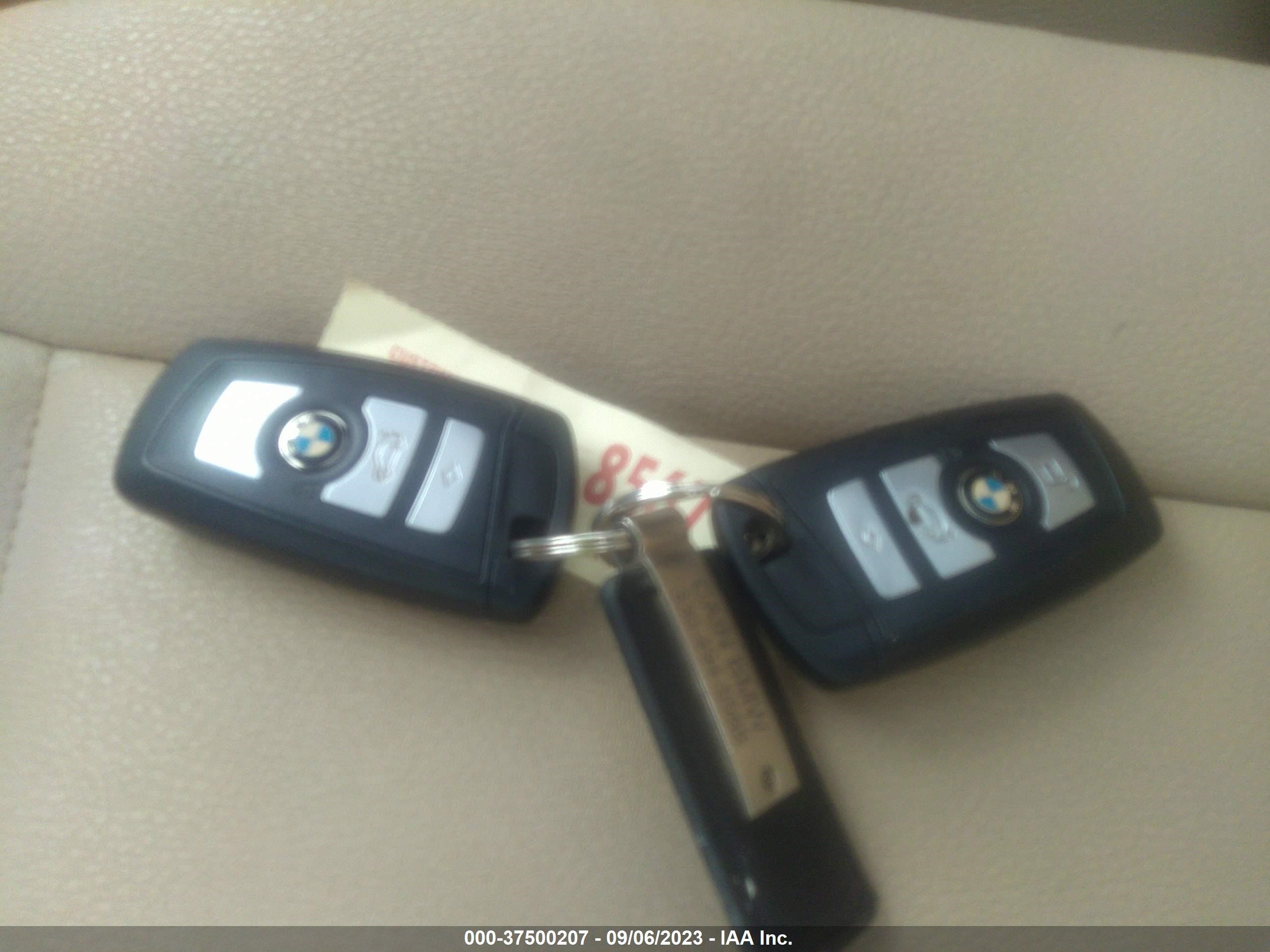 Photo 10 VIN: 5UXWX5C52BL701651 - BMW X3 