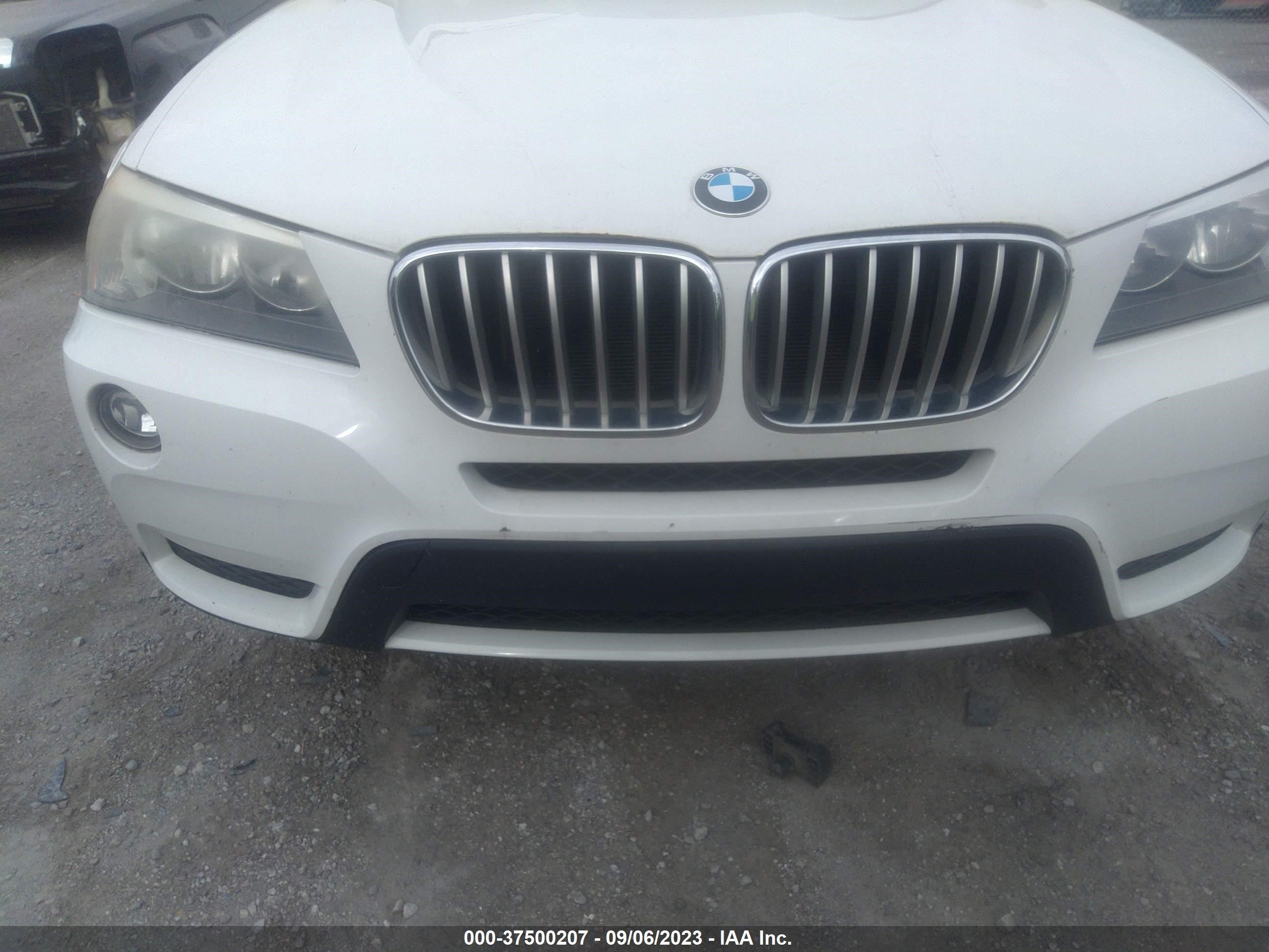 Photo 5 VIN: 5UXWX5C52BL701651 - BMW X3 