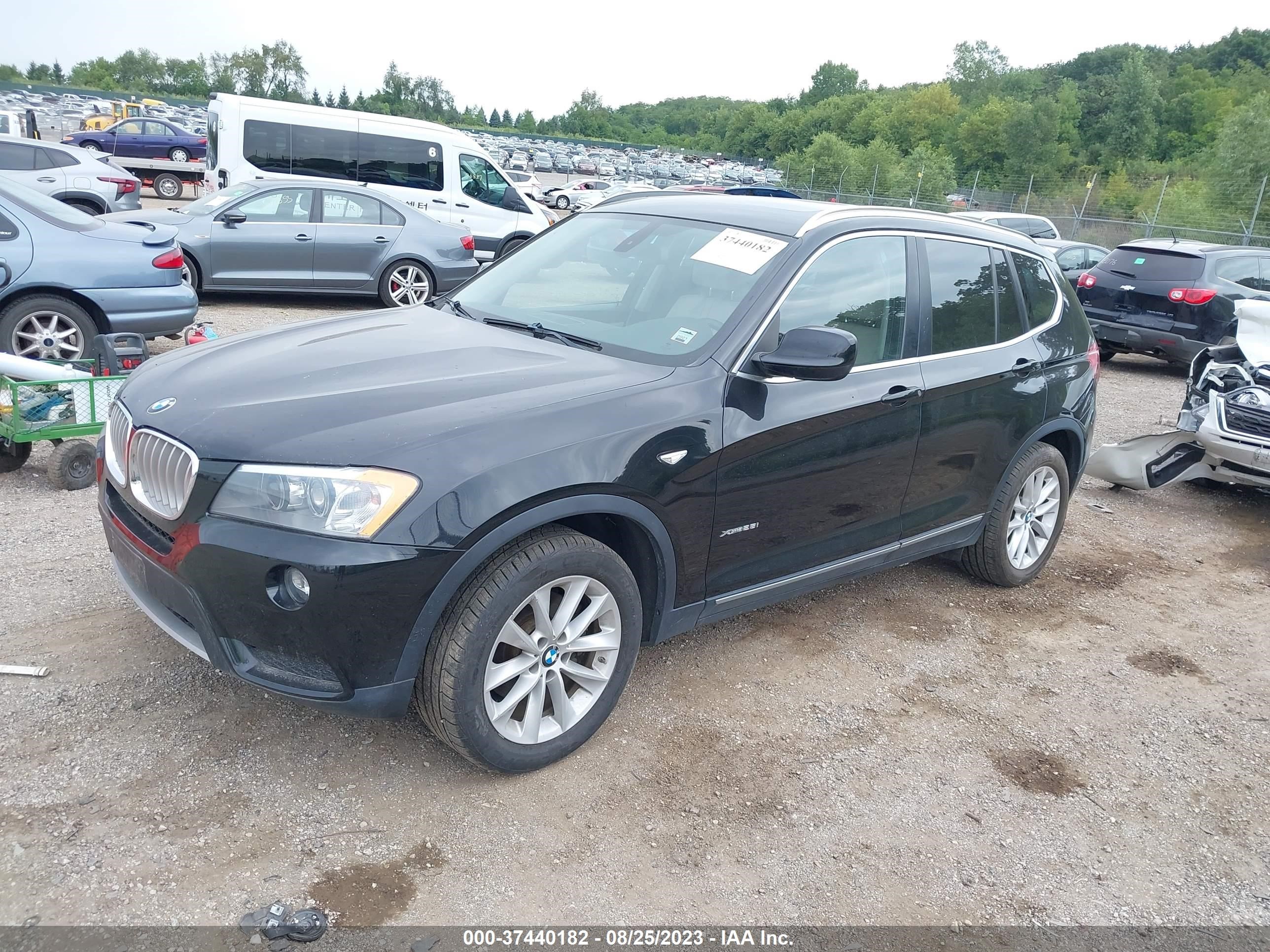 Photo 1 VIN: 5UXWX5C53BL708589 - BMW X3 