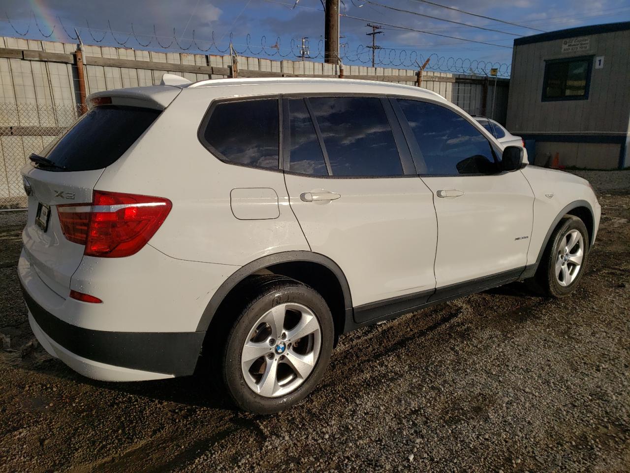 Photo 2 VIN: 5UXWX5C53CL716967 - BMW X3 