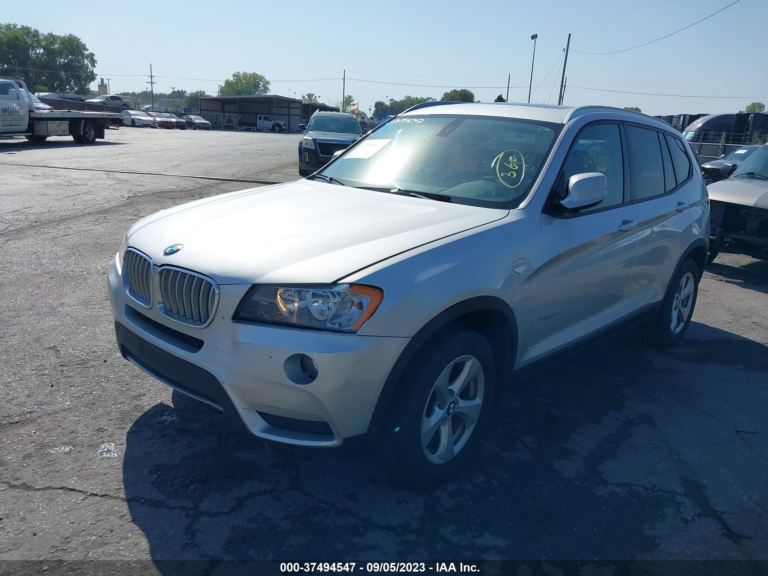 Photo 1 VIN: 5UXWX5C53CL724230 - BMW X3 